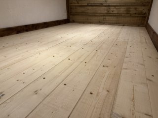 Plugs_shed_floor_protection_nov_2025