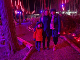 Rachel_ethan_and_i_glowing_center_parcs_wed_dec_2021