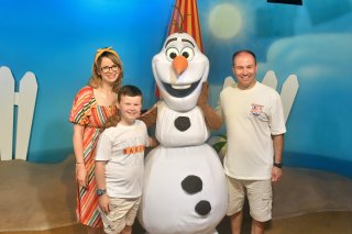 Rachel_ethan_and_i_olaf_day_8_disney_world_july_2025
