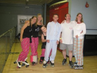Small_group_at_pj_skate_liverpool_jun_10