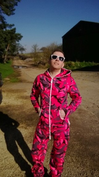 Stag_do_march_2014_laser_tag_me_pink_onesie