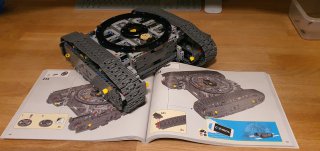 Step_233_page_bag_1_complete_lego_liebherr_digger_jan_2021