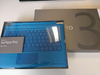 Surface_pro_3_box_and_keyboard