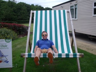 Tattershall_lakes_log_cabin_may_2014_big_chair_me