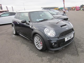 The_jcw_mini_at_trax_2012