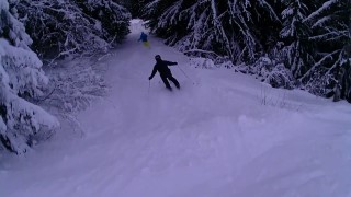 red_run_cut_through_skiing_borovets_2014