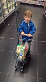 Ethan Shopping Center Parcs Nottingham Friday August 2019