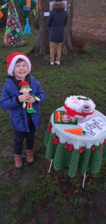 Ethan Table Cosby Christmas Knitting Bomb Dec 2020