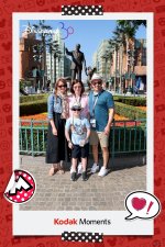 Family Statue Wednesday Disney Land Paris May 2023