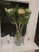 Moving In Flowers and Cards