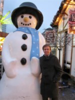 Snowman and I Shopping Day Dec 2011